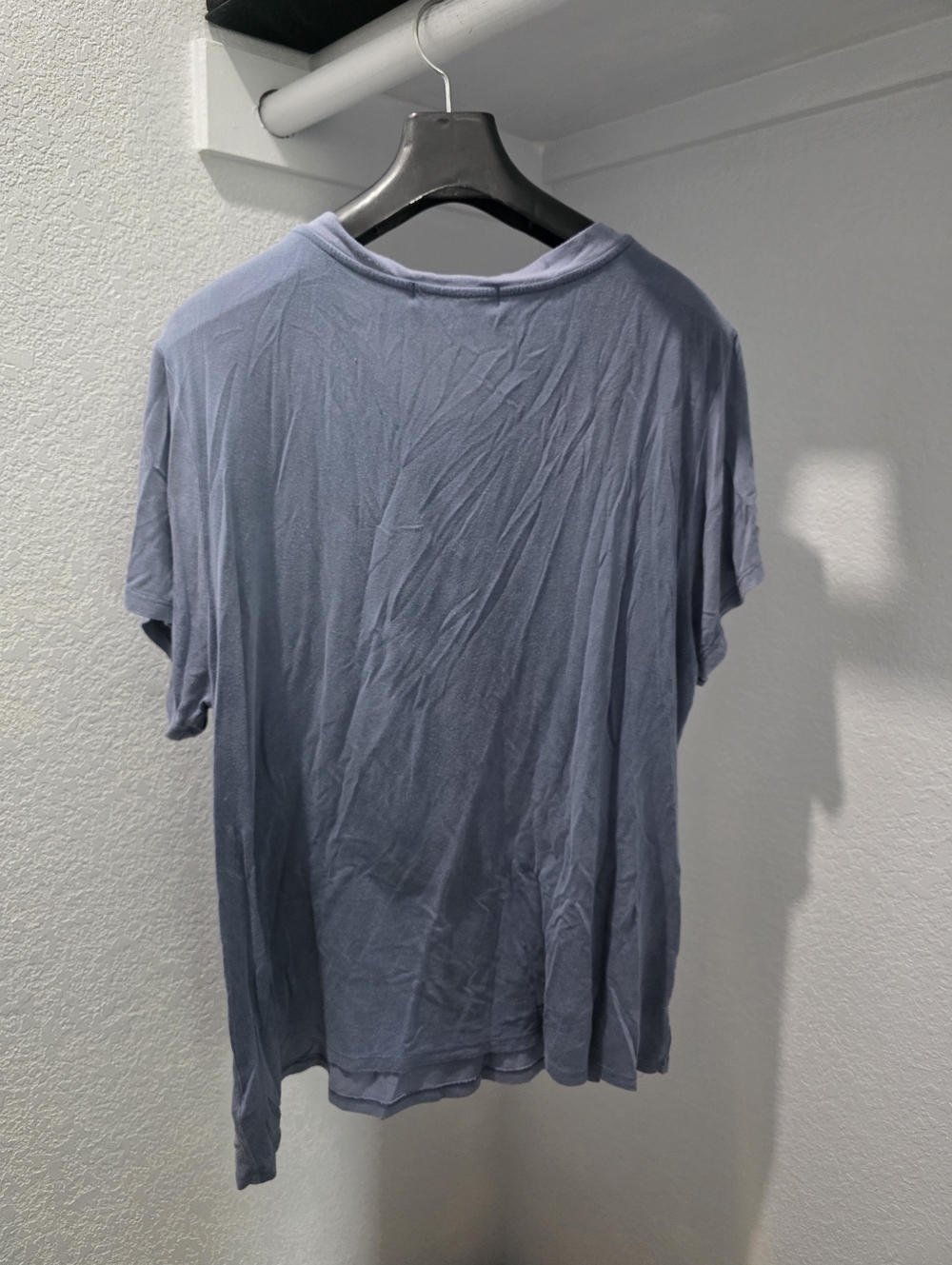 Women's XL Short Sleeve Shirt - Picture 2 of 2